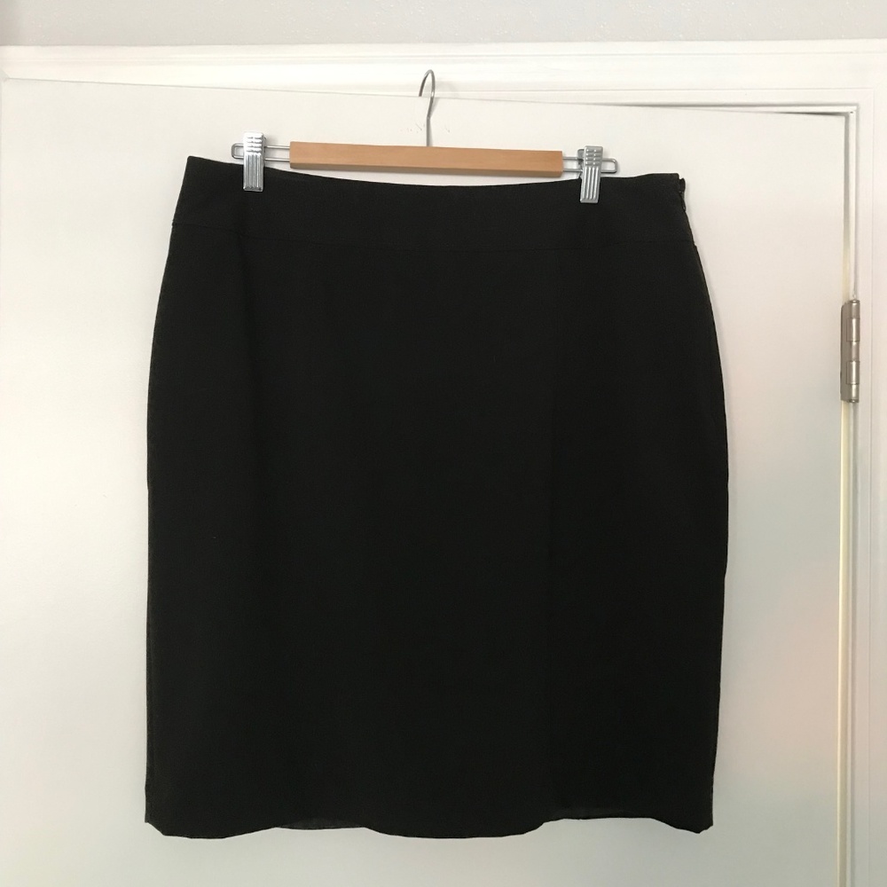 Classic Black Pencil Skirt